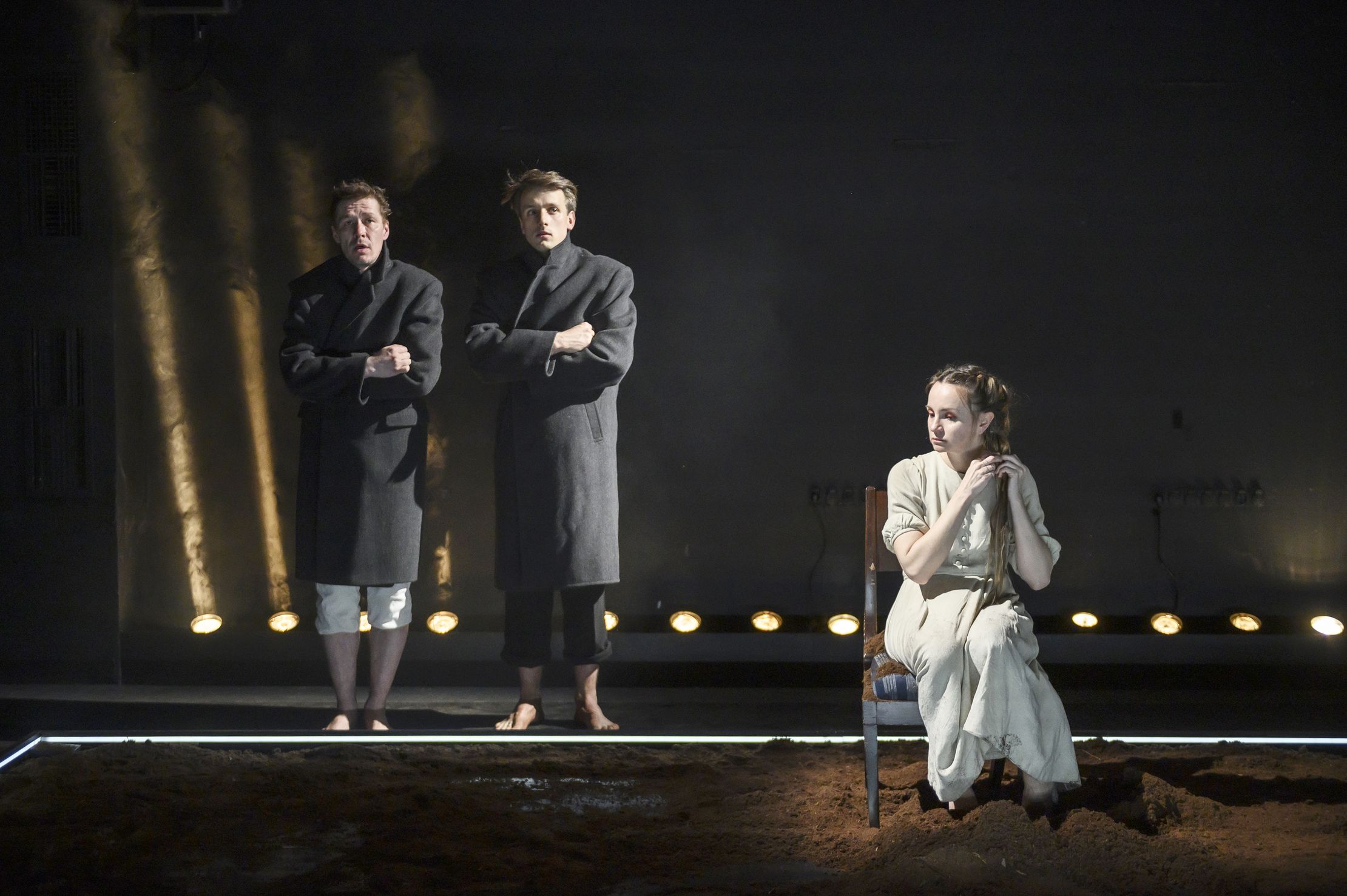 Чрево – афиша