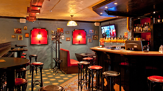 Аралары бар пенис