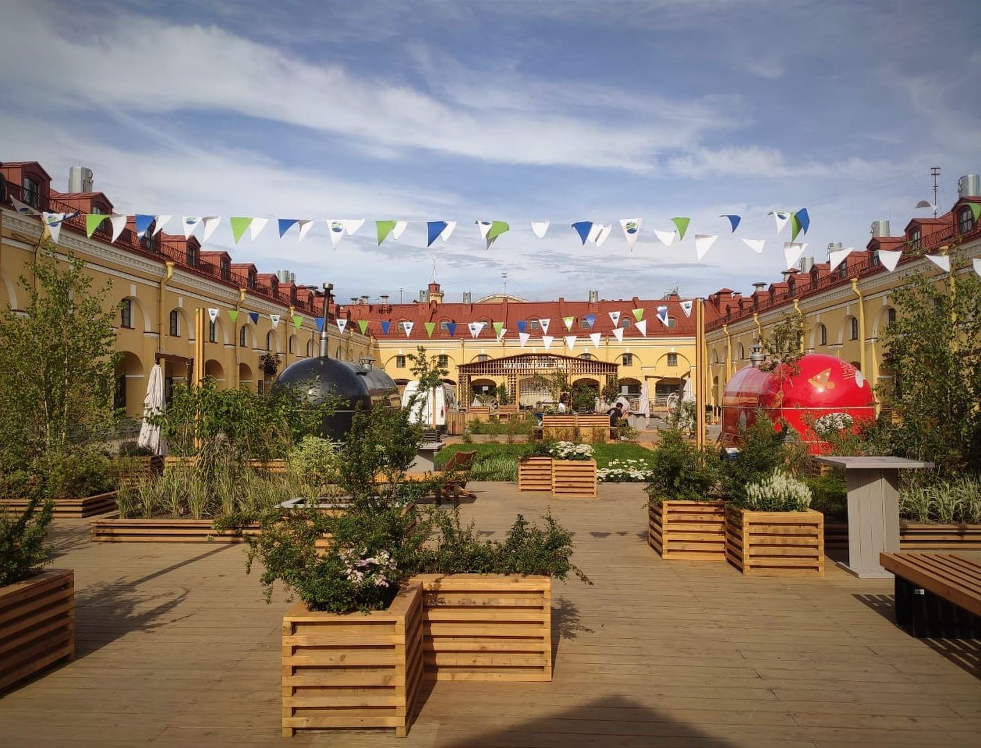 Никольские ряды – афиша