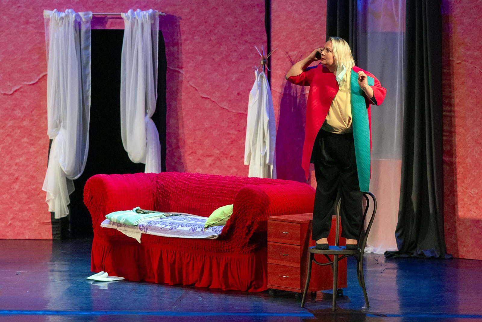 Свидание на четверых – афиша