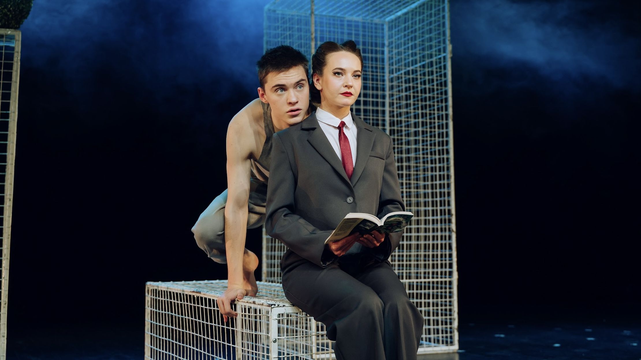 Дикарь – афиша