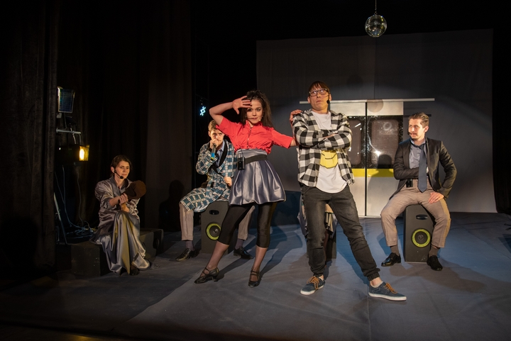 Ганди молчал по субботам – афиша