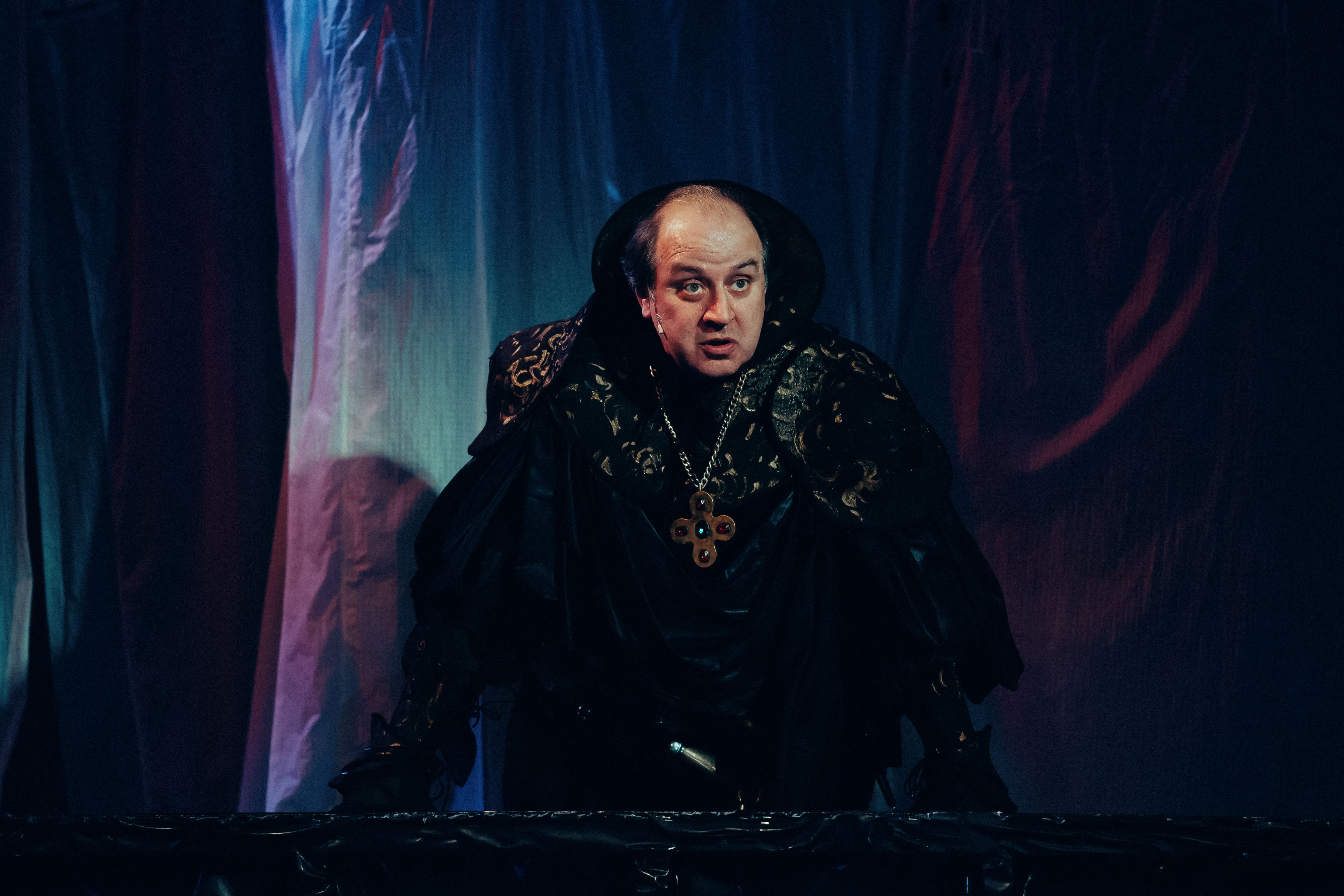 Королевские игры – афиша