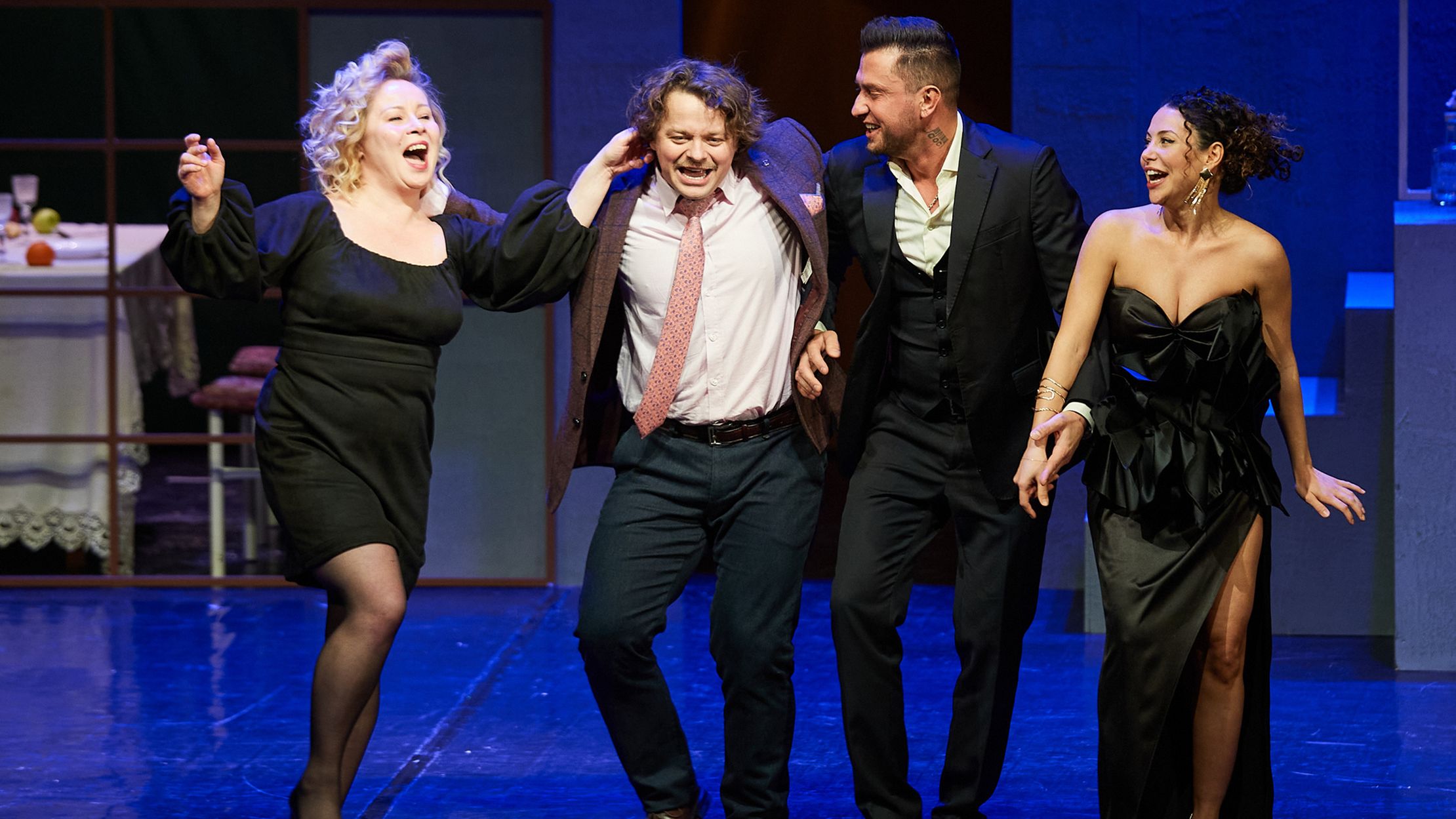 Взрослые игры – афиша