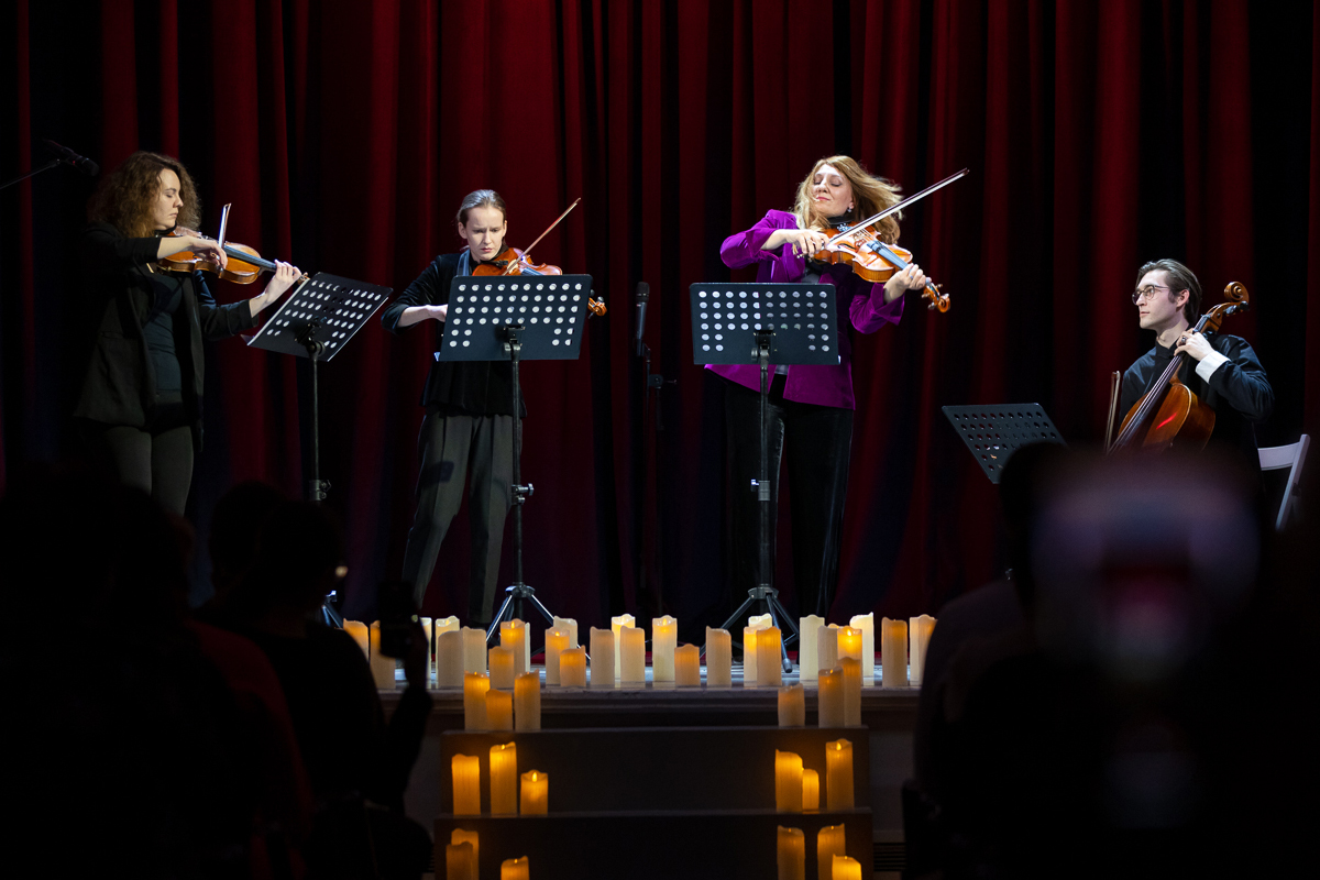 Времена года. Вивал ьди при свечах – афиша