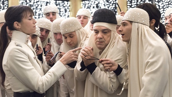 : Джеки в царстве женщин