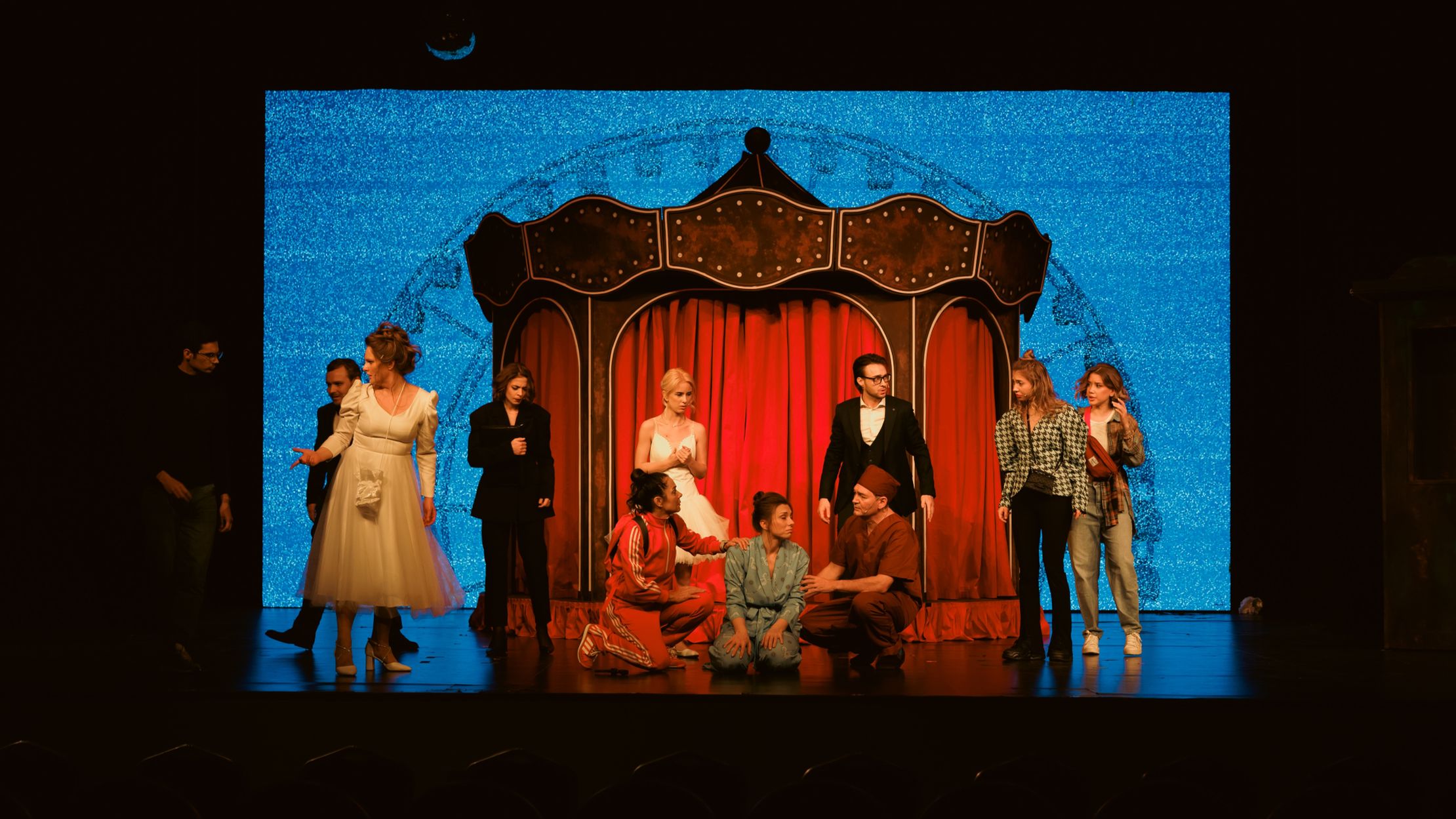 Аттракцион 13 – афиша