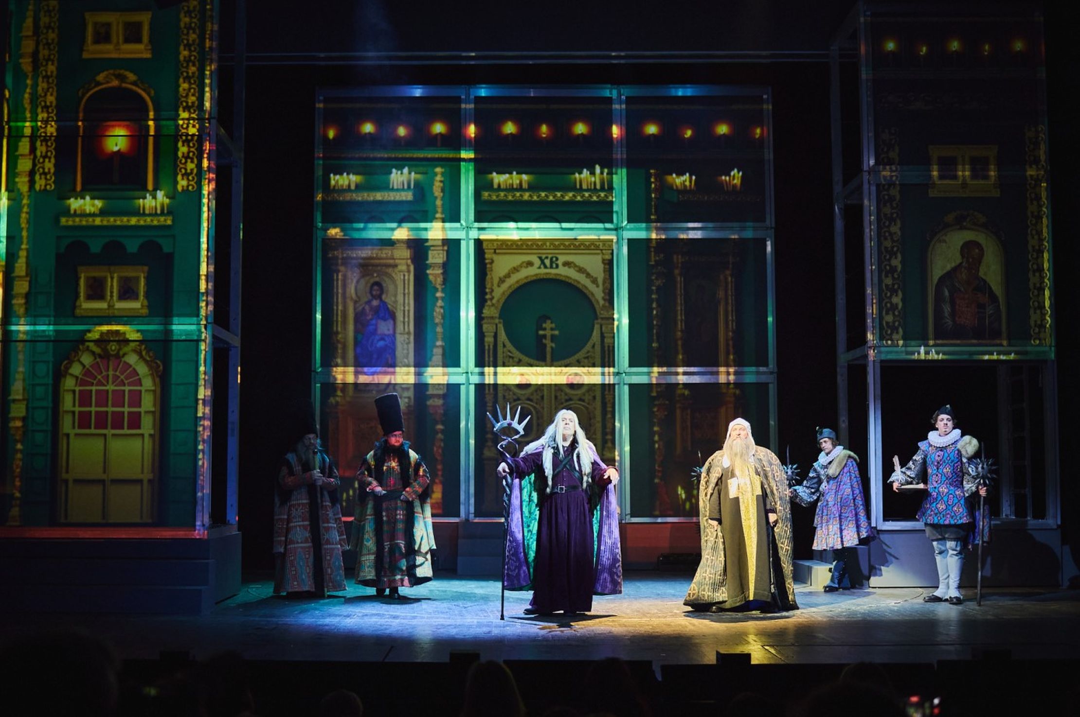 Соборная площадь – афиша