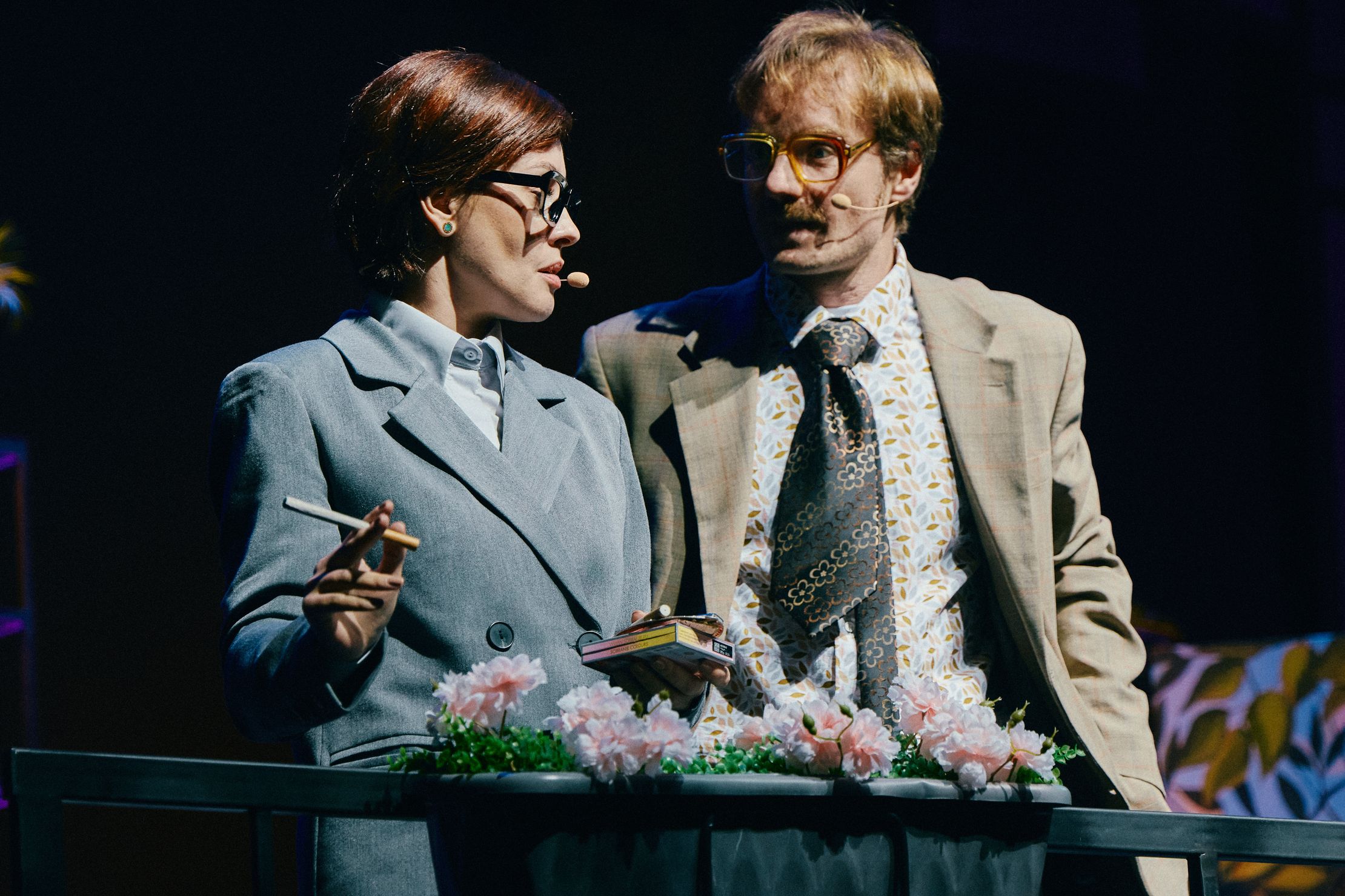 Служебный роман – афиша