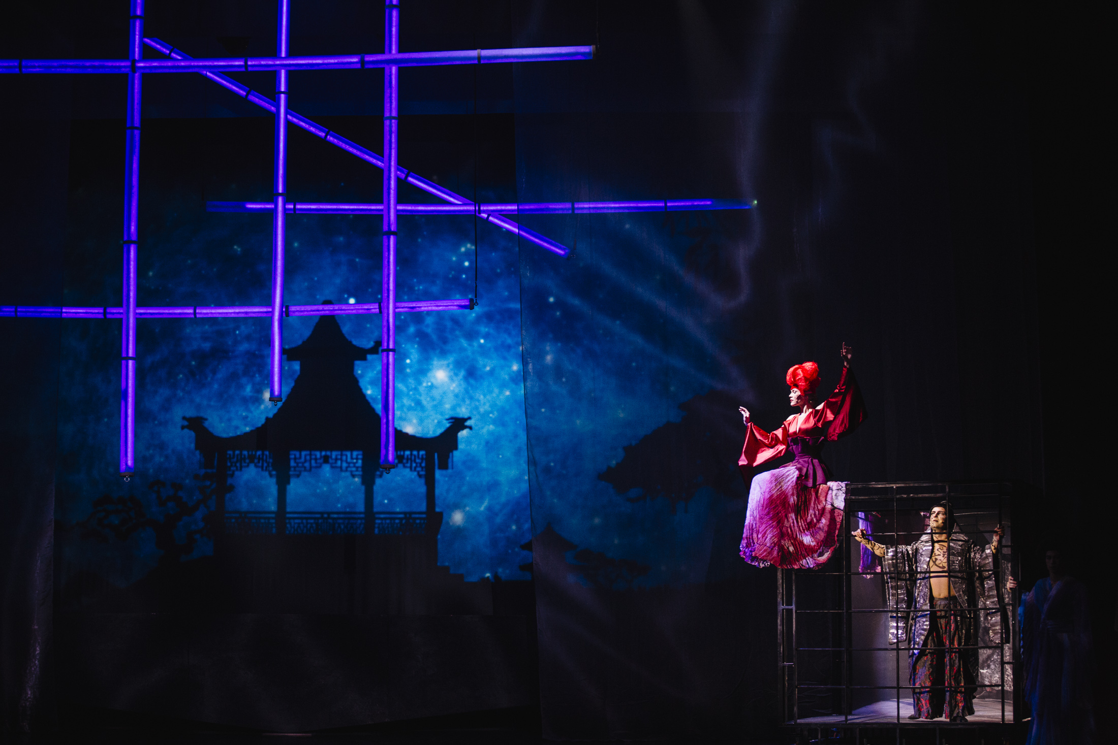 Шелк – афиша