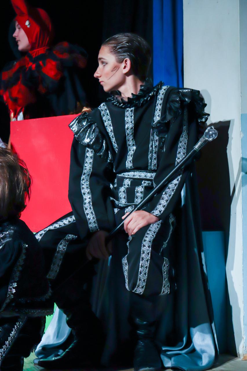 Стойкий оловянный солдатик – афиша