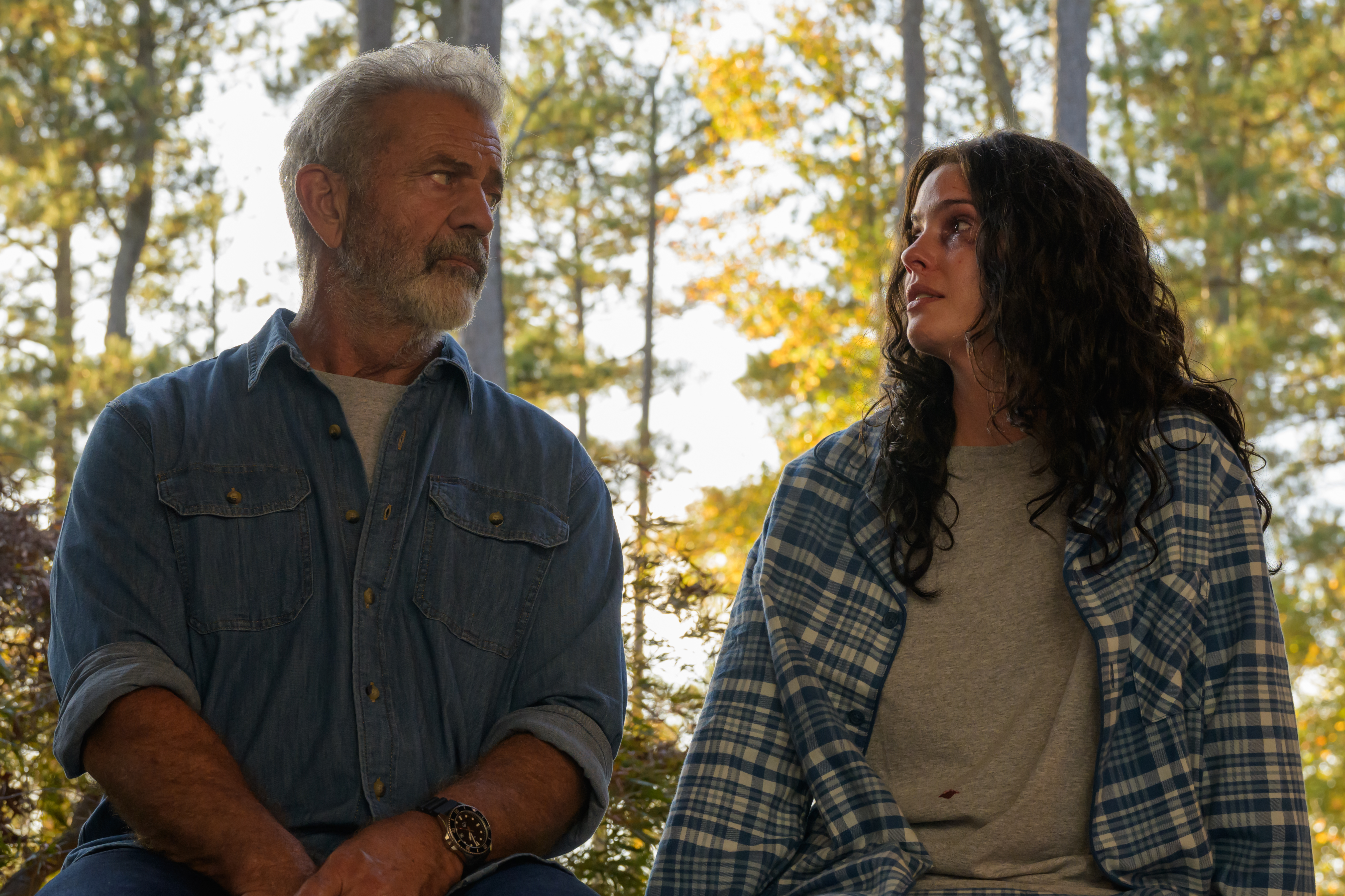 Сезон охоты – афиша