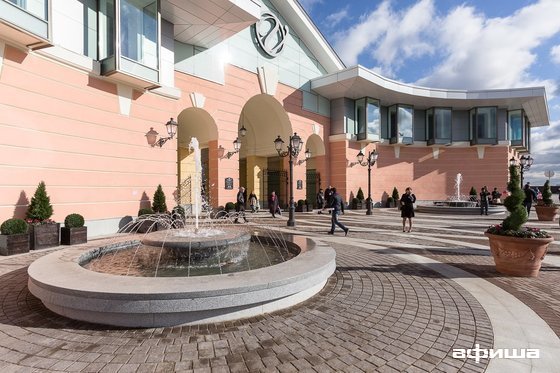 Outlet Village Пулково – афиша