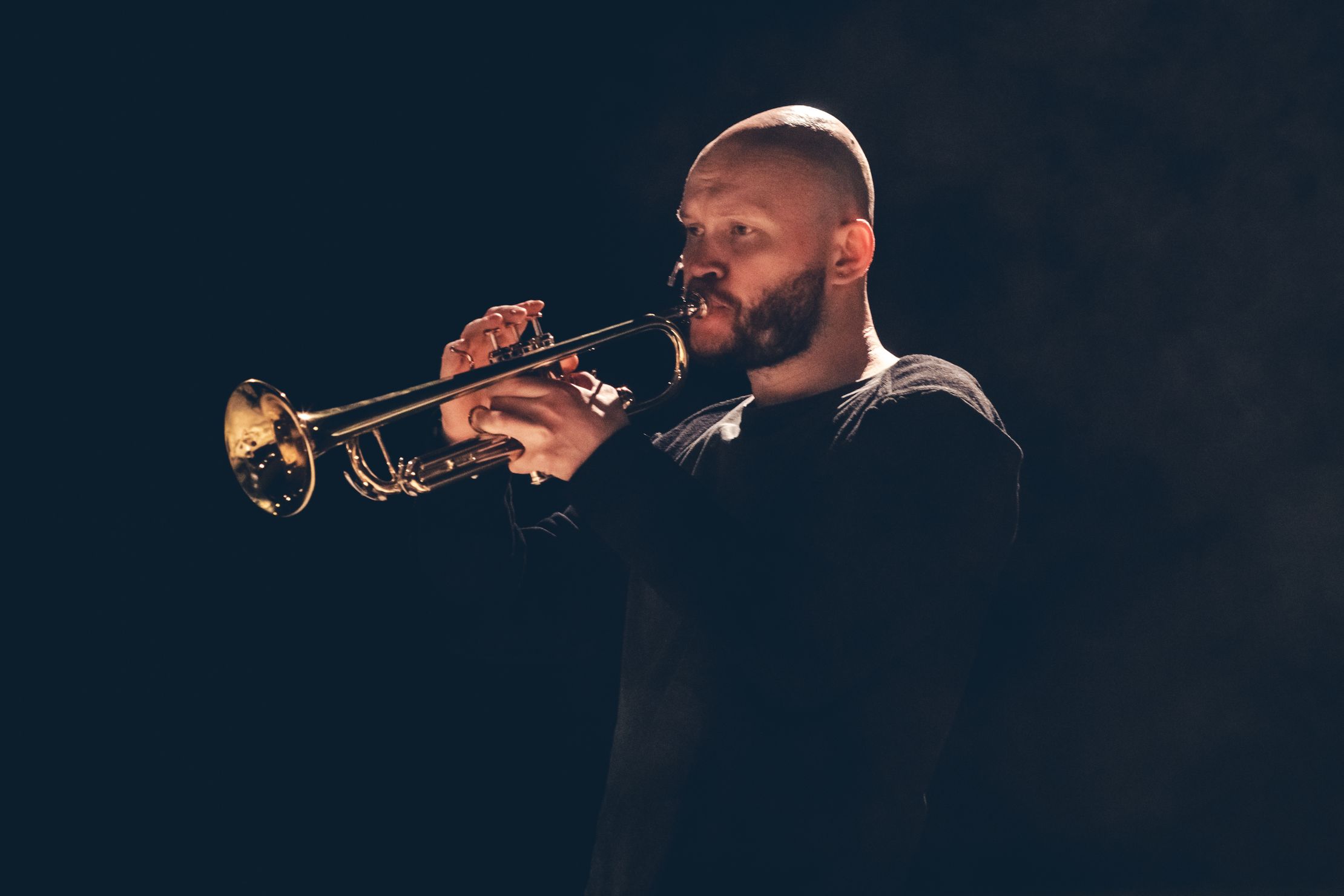 Исход – афиша